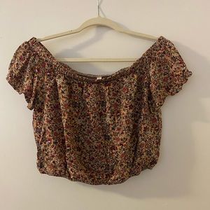 floral off the shoulder crop top